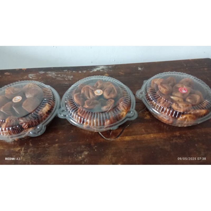 

BURAYOT Legit Cup bolu Besar (isi 30pcs + bonus 15pcs)