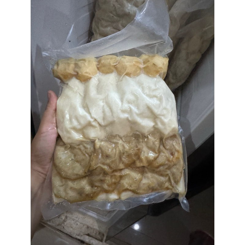 

PEMPEK IKAN TENGGIRI ASLI KEMASAN FRESH VAKUM ISI 50