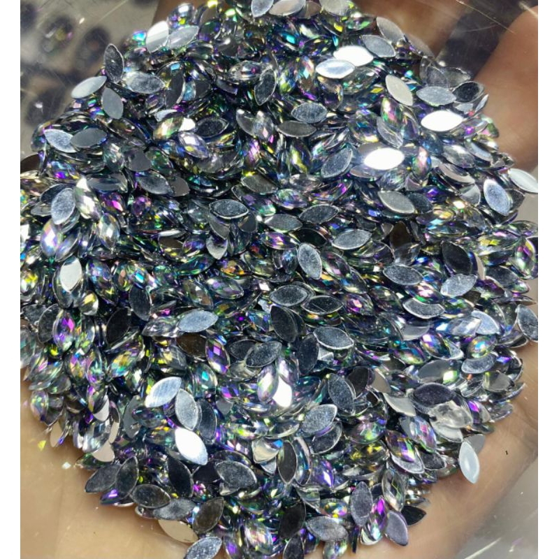 Gems Runcing 3x6mm/Gems Henna