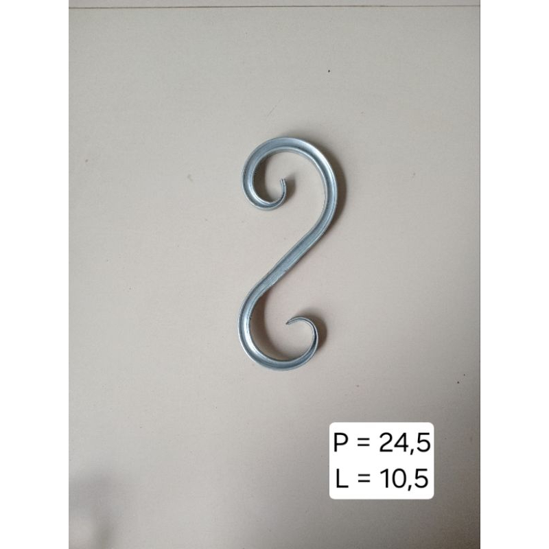 variasi ornamen pagar besi nako