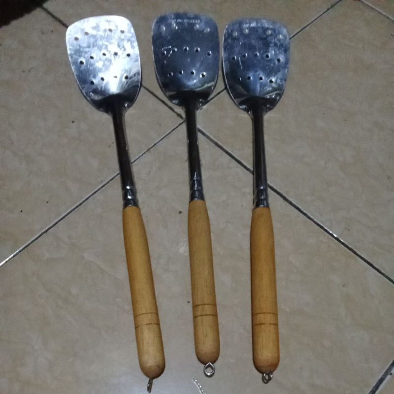 sodet terusan lubang gagang kayu