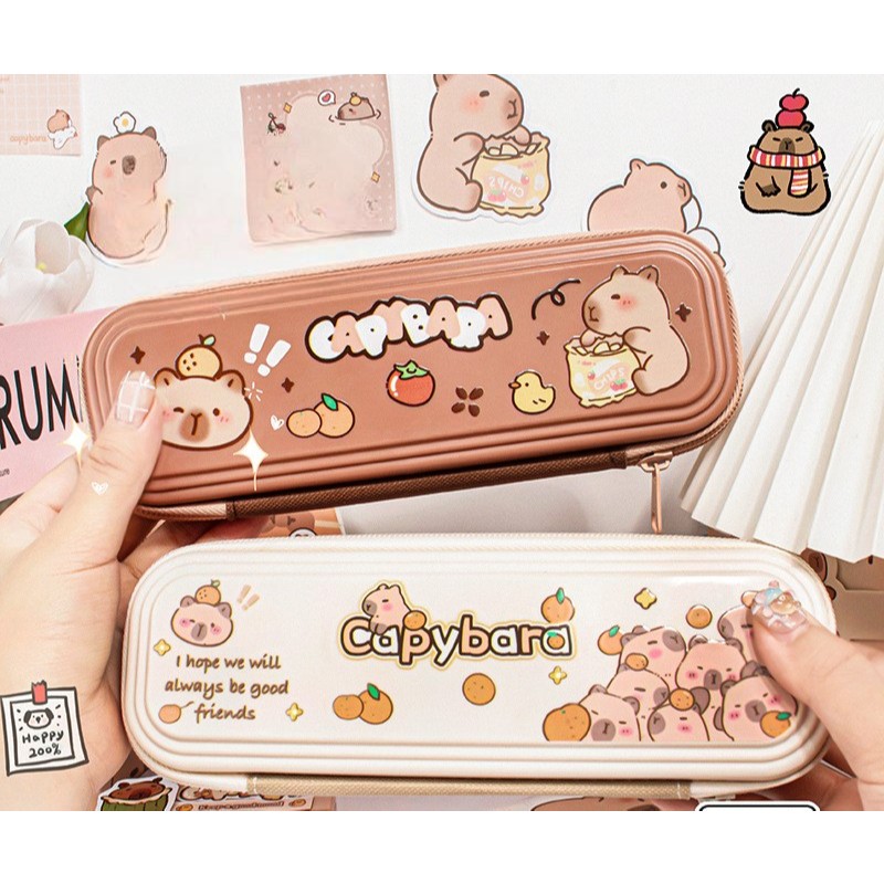 

Tempat Pensil Hardcase Zipper Capybarra Anti Air Terdapat Slot Pensil Dalam Perlengkapan Sekolah Anak