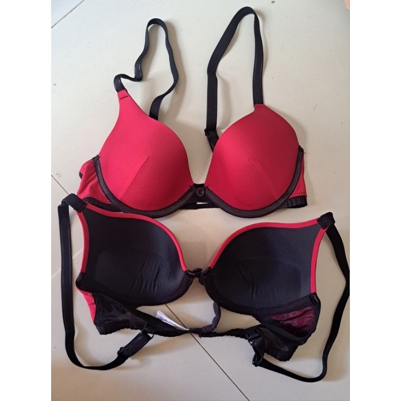 Push up bra valentine secret size 32B merah sexy