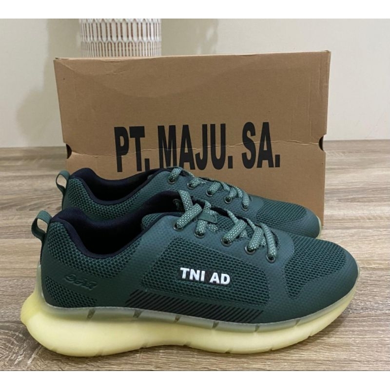 SEPATU OLAHRAGA TNI AD JATAH PEMBAGIAN