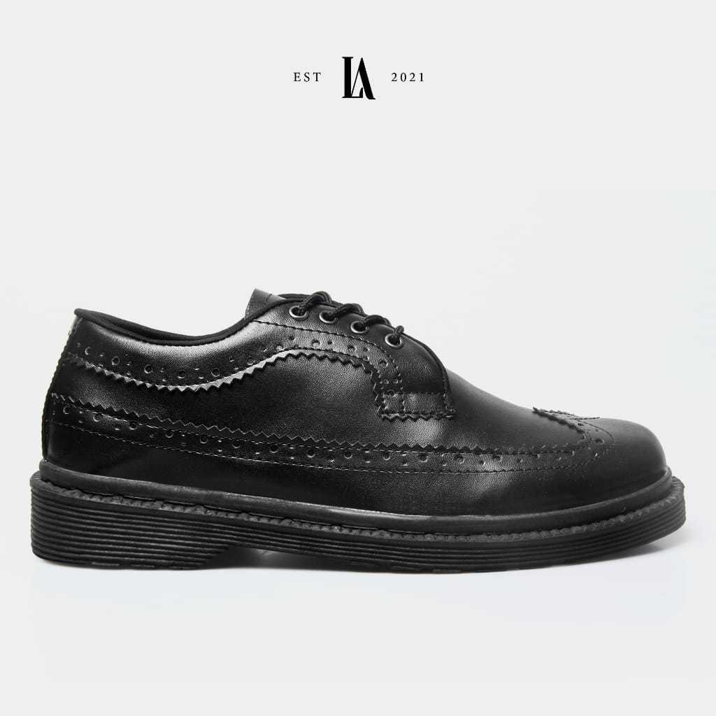 Sepatu pria oxford