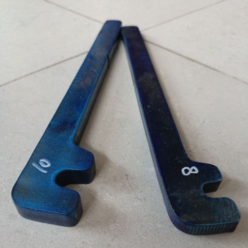 Kunci besi 10 & 8 pembengkok besi behel besi beton bedi begel