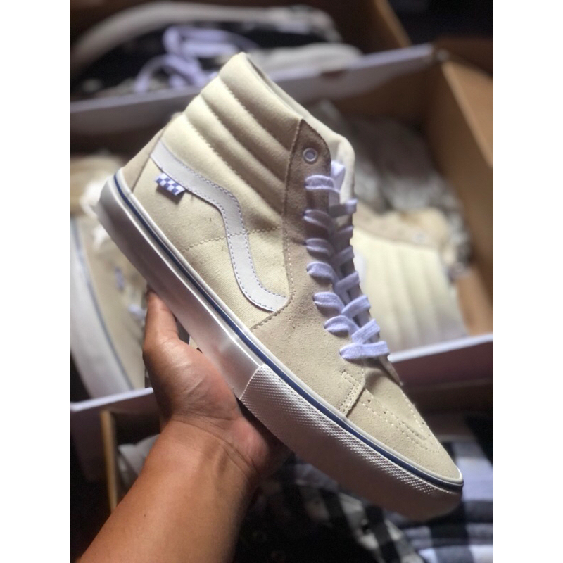 EX DISPLAY PT NAVYA VANS SK8 HIGH SKATEBOARDING WHITE ORIGINAL RESMI STORE