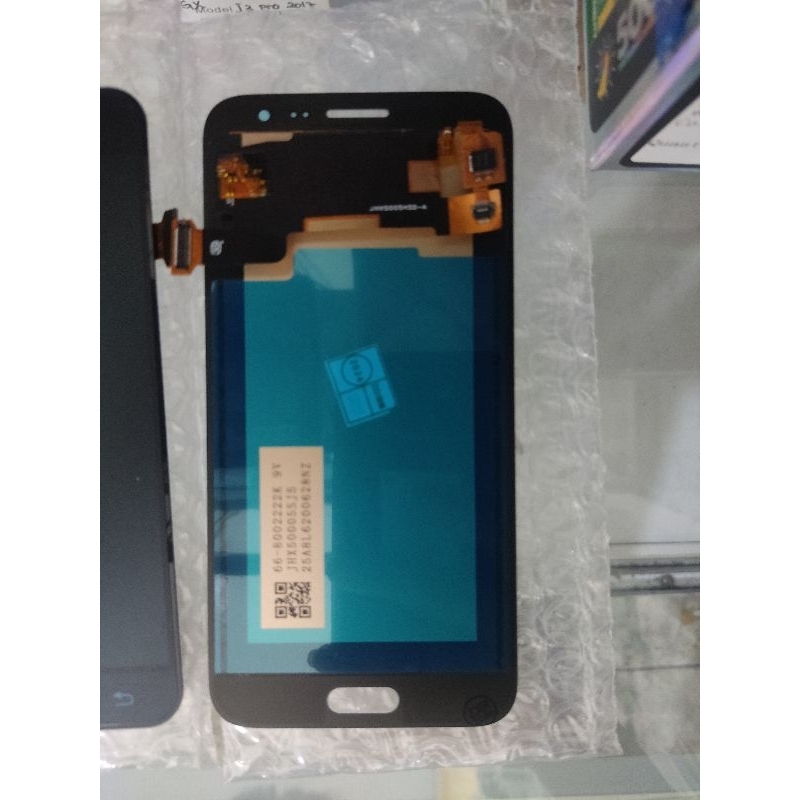 LCD Samsung J3