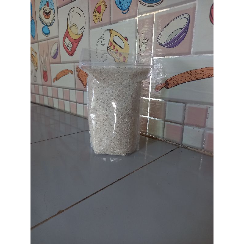 

BERAS PANENAN SENDIRI (PULEN) Berat 5 kg