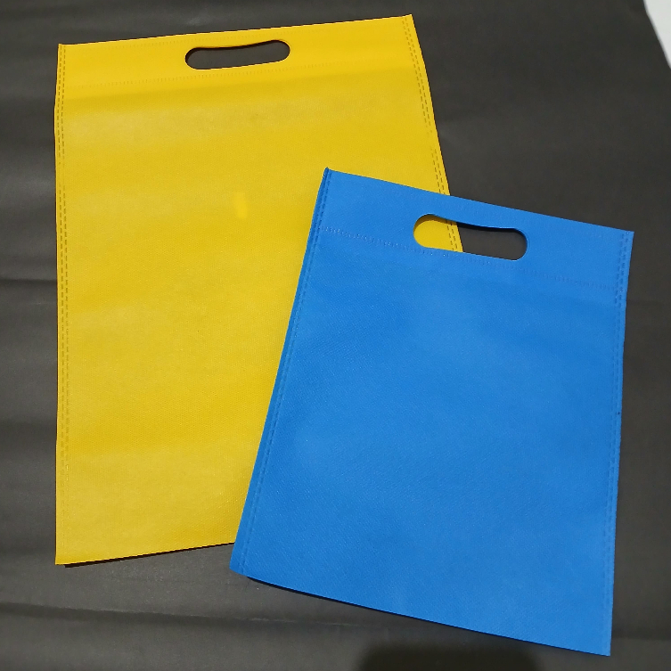 TAS PLONG KAIN / PLONG KAIN / TAS PLONG BELANJA / TAS HAJATAN KAIN / TAS SPUNDBOUND