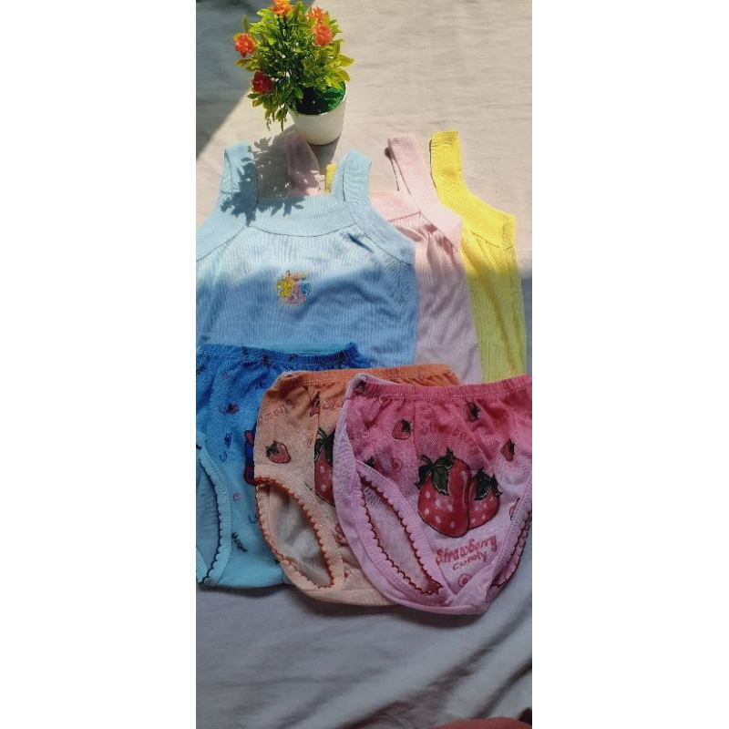 1 set ( 3 CD + 3 kaos dalam) anak cewek murah katun premium