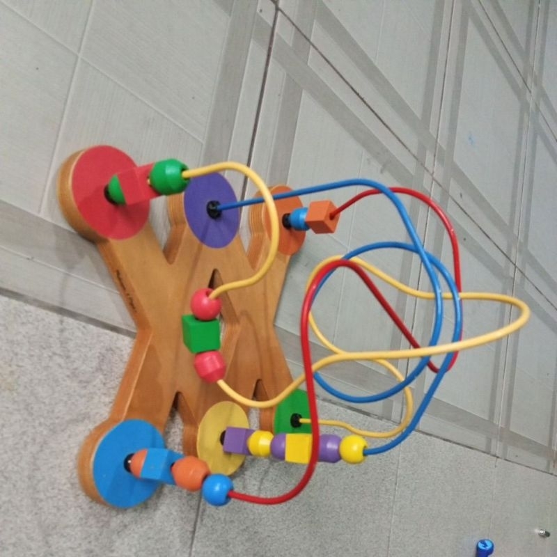 wire game Melissa and doug toy