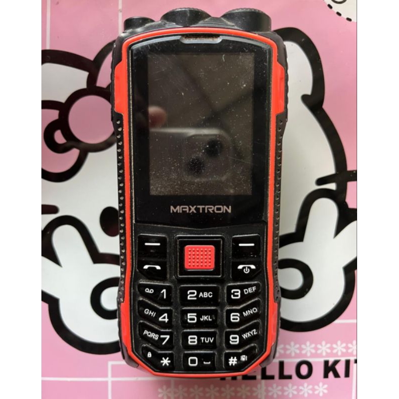 HP POWERBANK MERK MAXTRON MESIN NYALA MINUS LCD PECAH