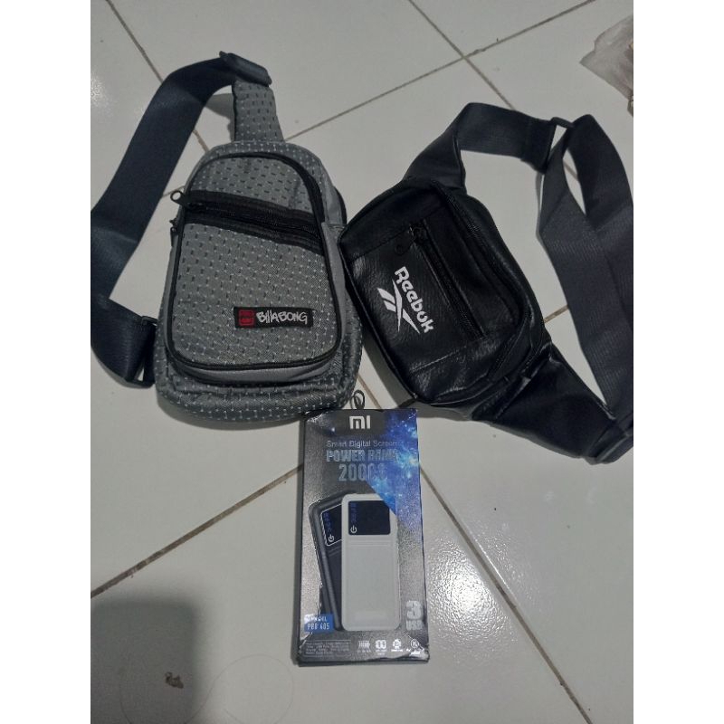 powerbank 20000 mah + 2 Tas