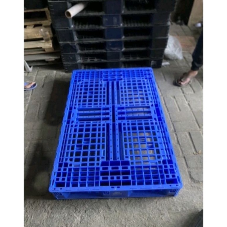 

KODE U95V palet plastik ukuran 12 x 8 x 15