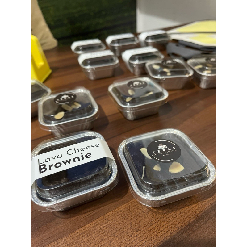 

Paket 4pcs Lava Cheese Brownies by Teras Less Sugar Brownie