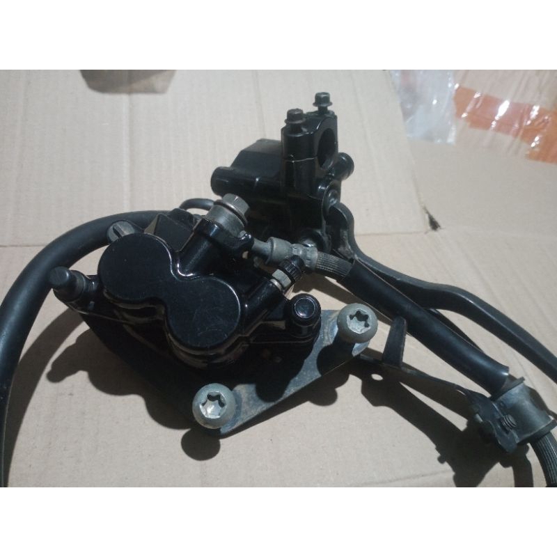 Master Kaliper Rem Cakram Depan Yamaha R15 V3 Original Termurah Langka