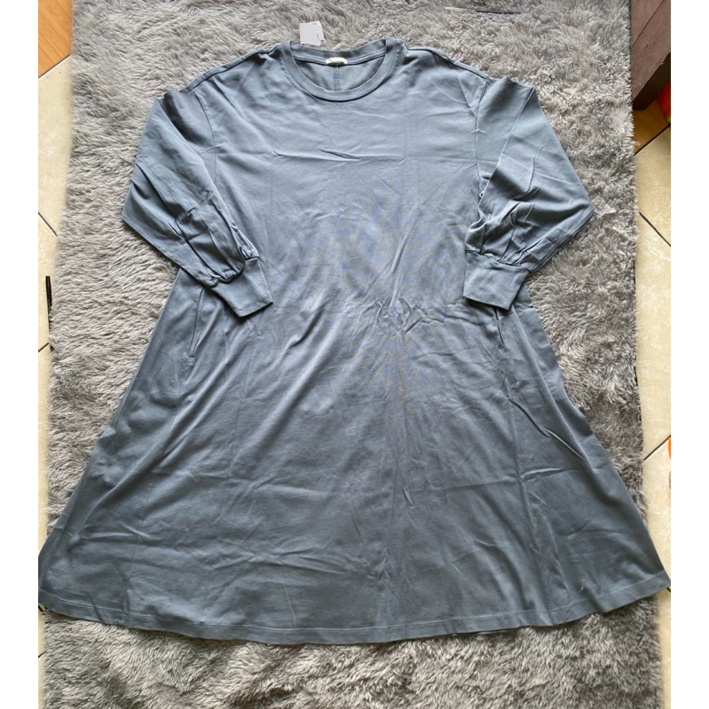 Dress Gamis Lengan Panjang Megar GU Uniqlo