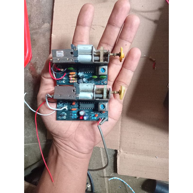 Fm tuner mono stereo