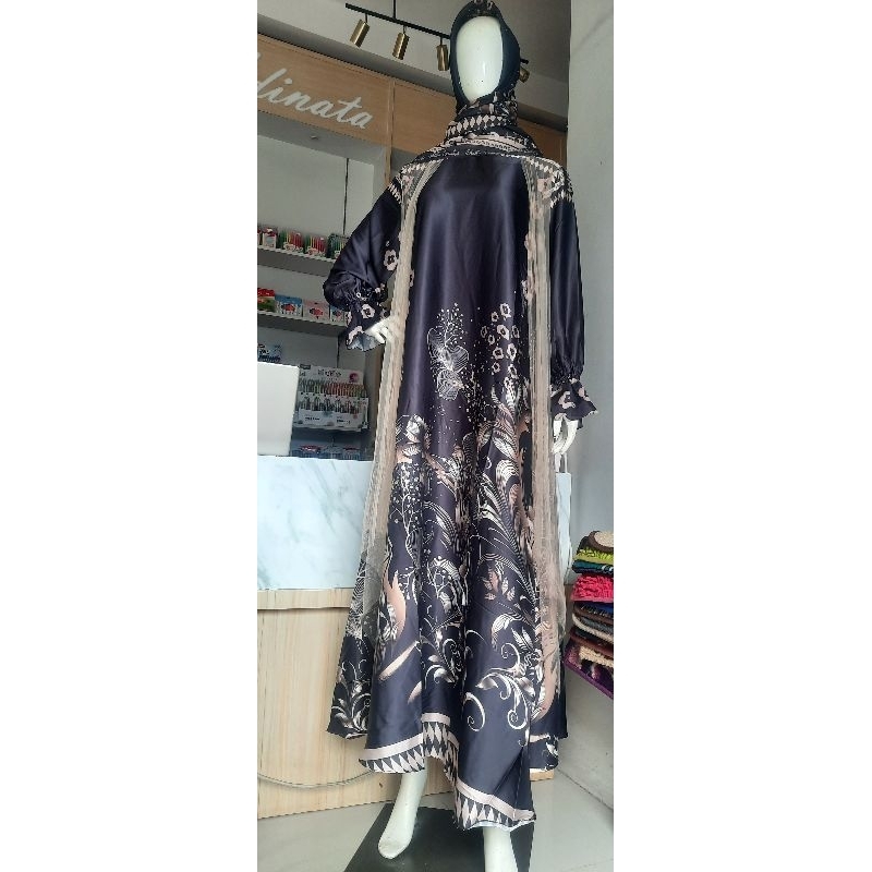 set dress SHELLA SAUKIA