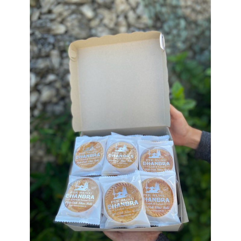 

pie susu chandra khas bali box polos 1 box isi 50pcs!!!