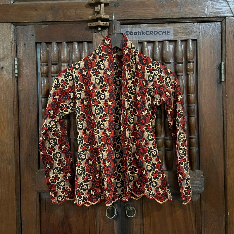 KEBAYA NYONYA LAWAS TANPA KANCING