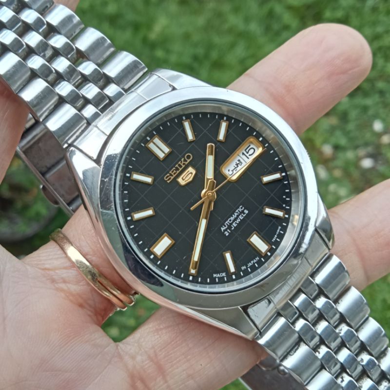 Seiko 5 Automatic Cal 7s26-00X0 Tekstur Dial