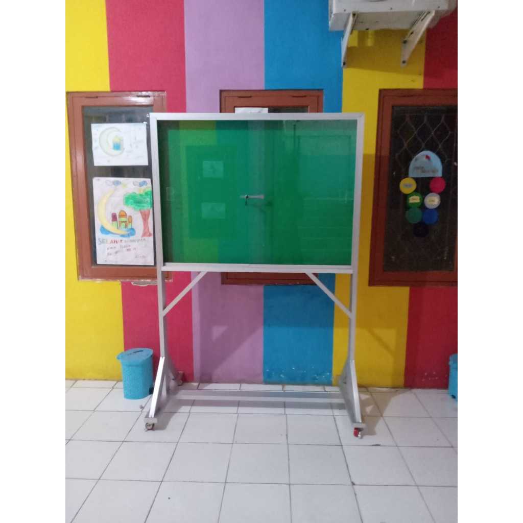 

Mading papan pengumuman softboard standing 80 x 120 cm