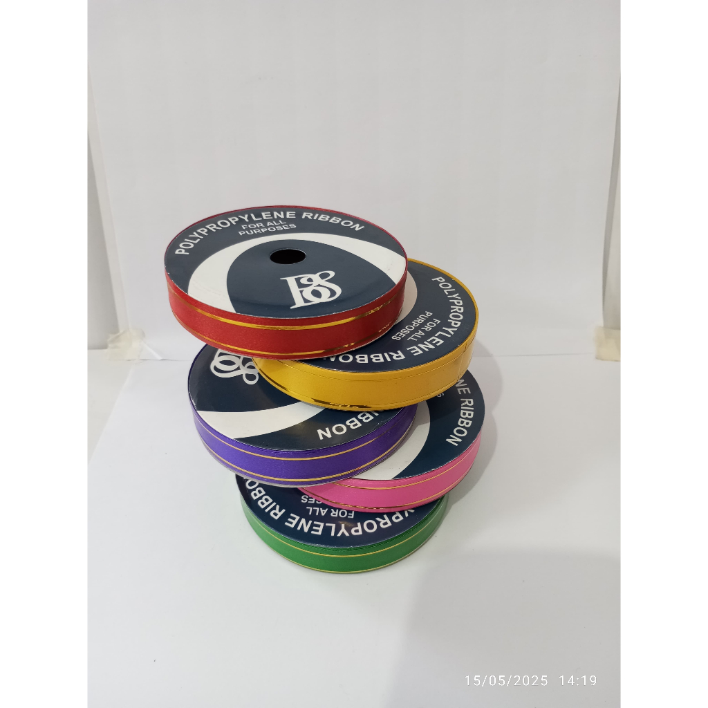 

Pita Kado 3/4" Plastik LIS EMAS BS 2cm Pita Jepang 2 cm Kertas 18mm