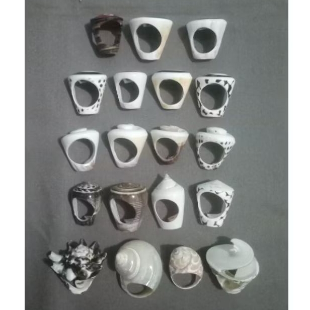 Cincin cangkang kerang laut aesthetic
