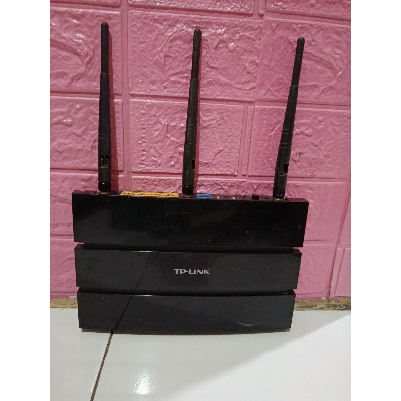 Router TP Link TL-WDR4300 Dualband gigabit Router 85 saja normal unit only