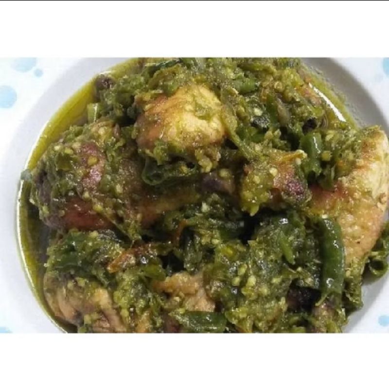 

Ayam Sambel Cabe Ijo Isi 4 Potong Made By Order.