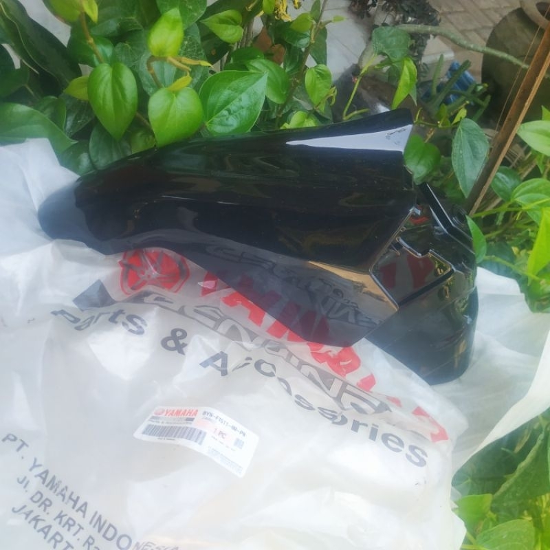 spakbor depan yamaha xride 125