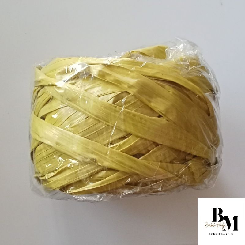 

Tali Rafia Kecil Warna Random