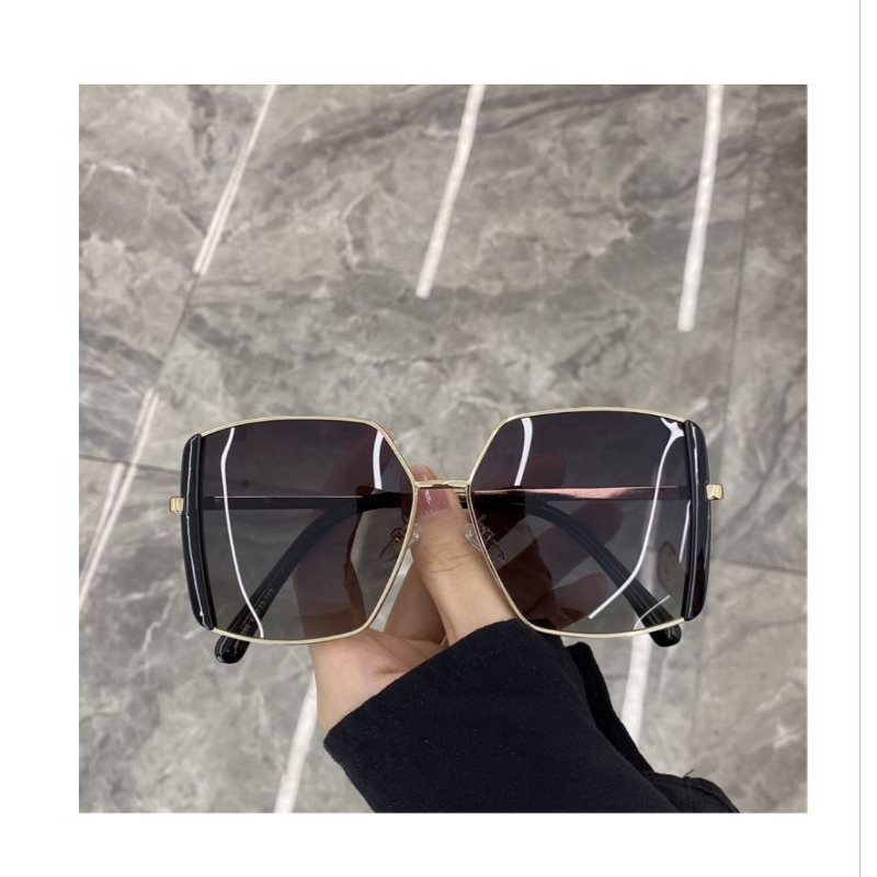 E (E19) KACAMATA POLARIZED FASHION WANITA KOREA/ KACAMATA KOTAK FASHION KOREA