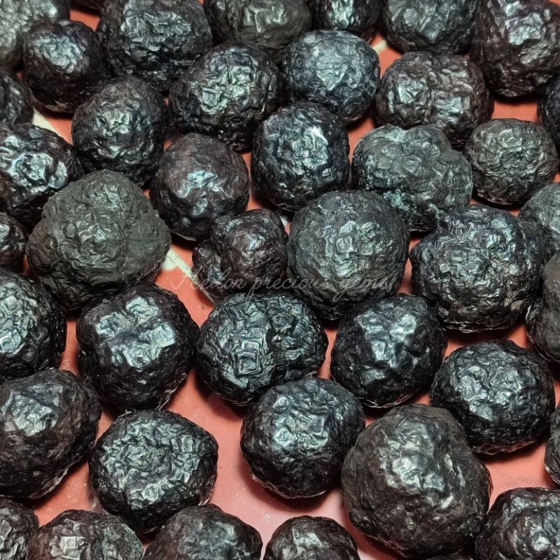 batu badar besi selonatah unik antik sakral ( nempel magnet ) / bongkahan batu badar besi selonatah 