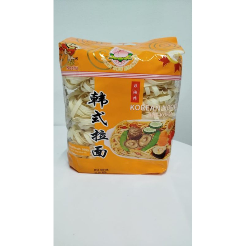 

Korean Ramen Noodles / Mie Ramen Korea