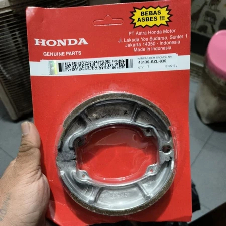 Kanpas rem belakang motor matic
