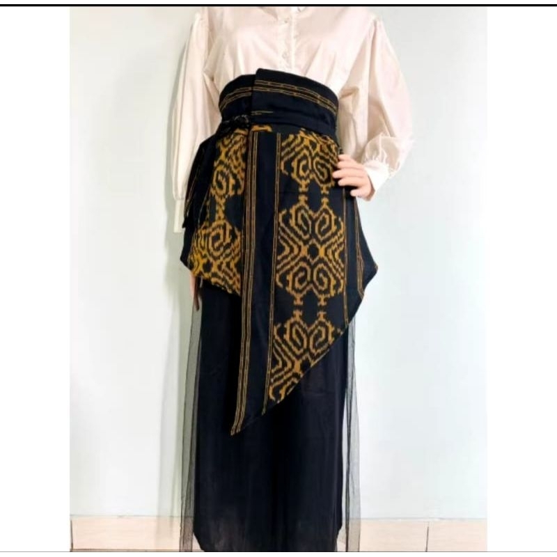 Obi etnik, belt tenun wanita kekinian