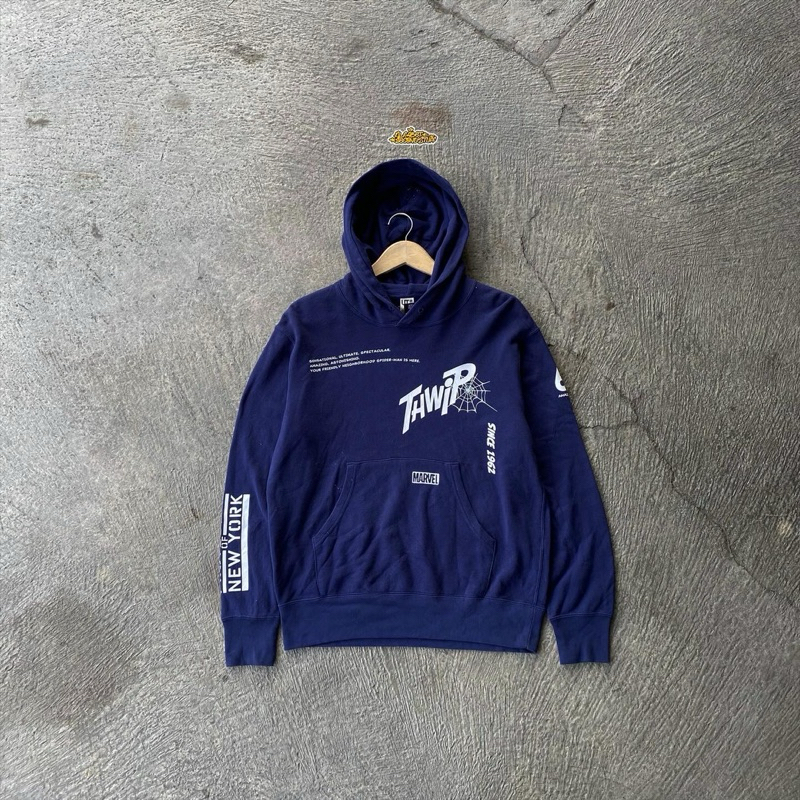 Hoodie Uniqlo x Marvel