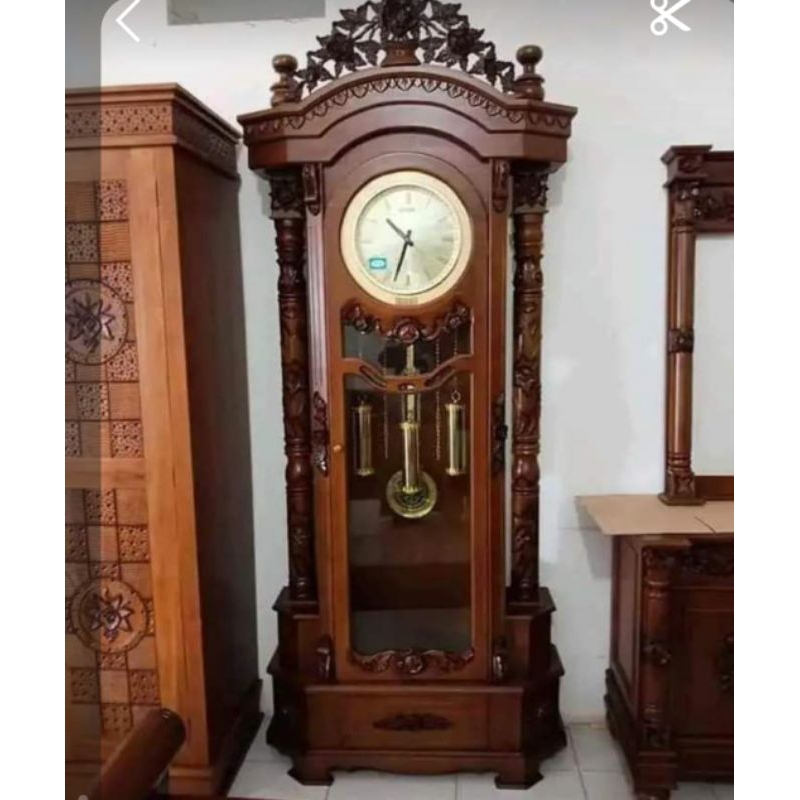 LEMARI HIAS RUANG TAMU MEWAH UKIRAN ASLI JEPARA