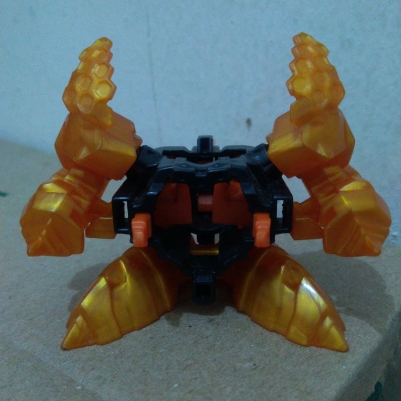 Junk Parts Tidak Lengkap B-daman Slot Beedle Tomy