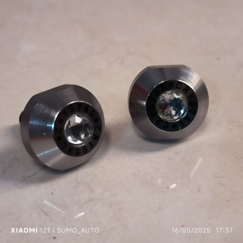 sepasang baut plat nomer blink2 D A D