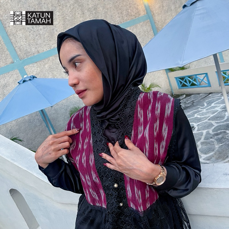 “Meca Vest” vest wanita-vest kondangan-vest kantor-vest lucu-vest tenun-vest batik-vest cewek-atasan