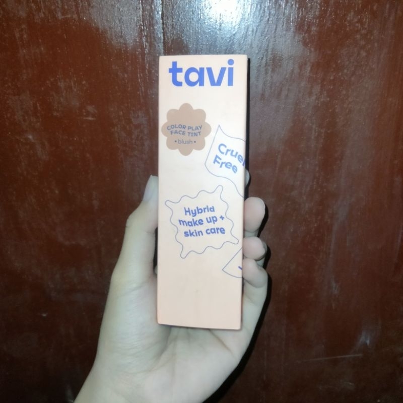 NEW - Blush on tavi