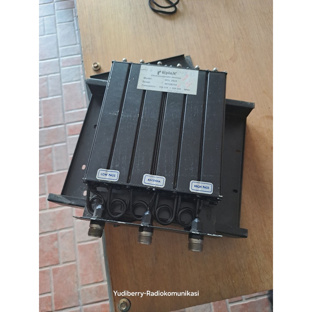 Duplexer Antena Fiplex DCL-3533 frekuensi Uhf 350Mhz Normal Duplexer Motorola Uhf 350 Mhz