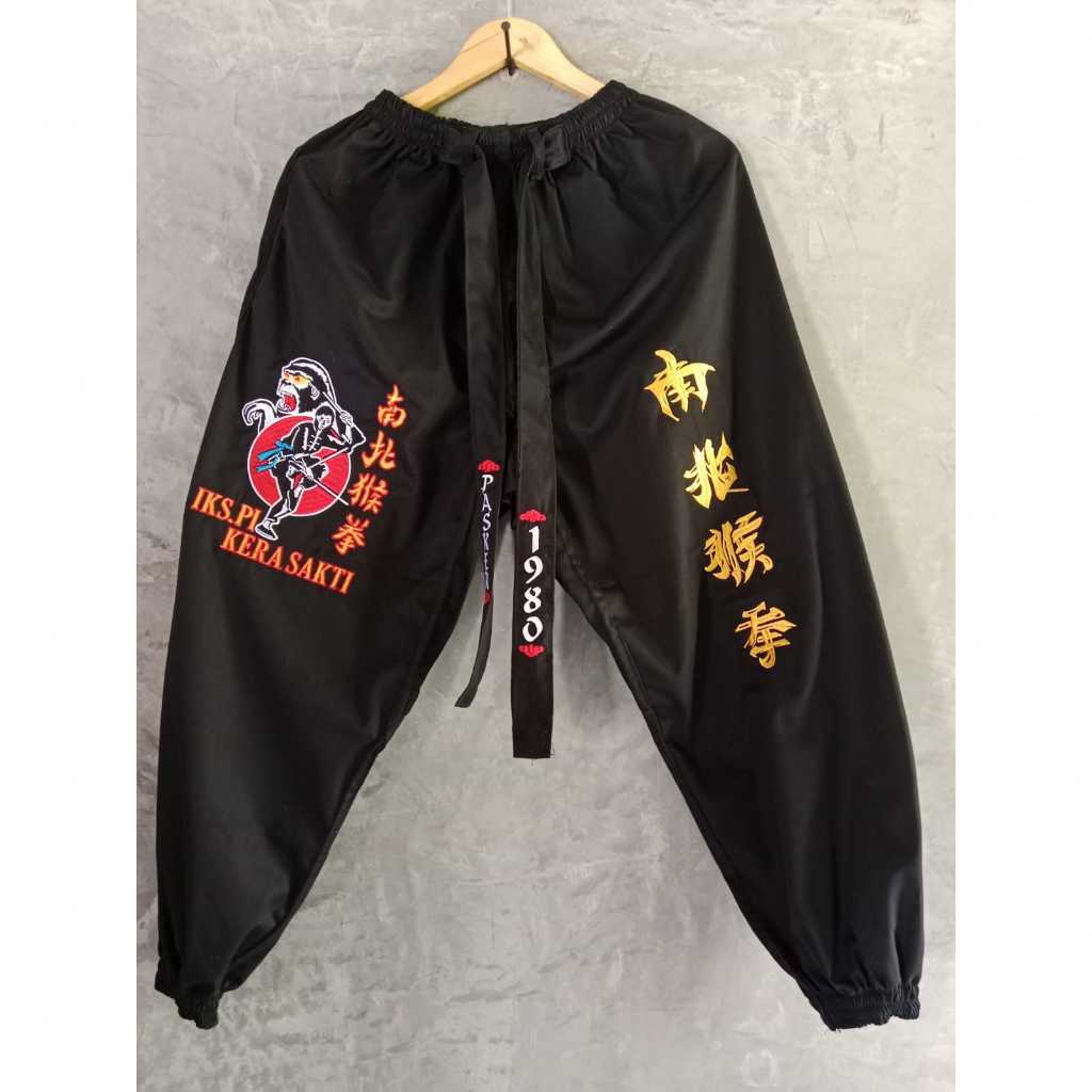 CELANA DUPLIKAT BORDIR IKSPI KERA SAKTI/CELANA BORDIR IKSPI KERA SAKTI