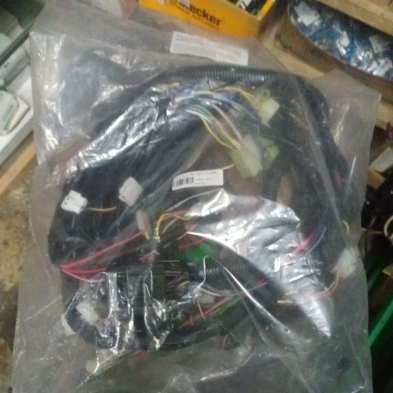 1 set kabel body wiring harnes Suzuki Futura karburator NON RPM bagian depan tengah dan belakang unt