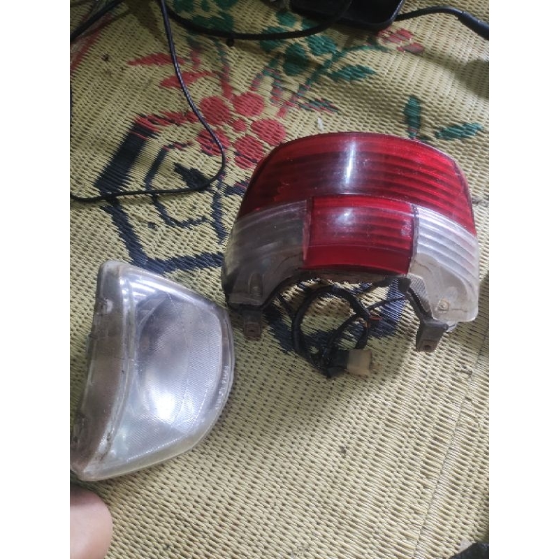 lampu depan belakang Yamaha f1zr original