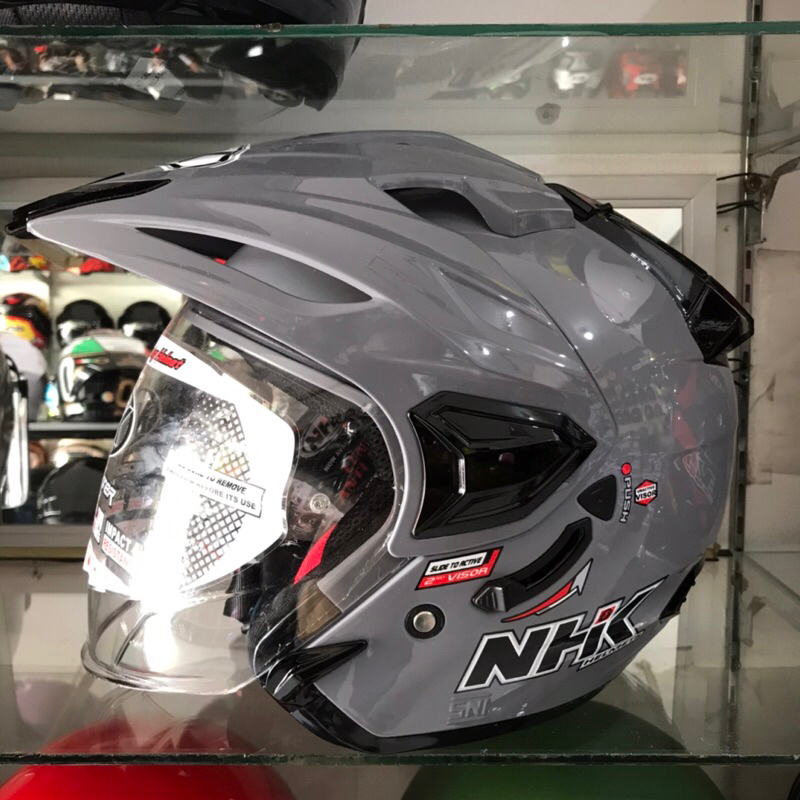 Helm Nhk Predator